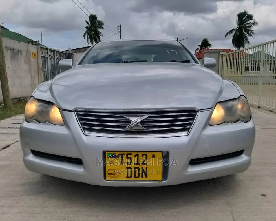 Toyota Mark X 2005 Silver