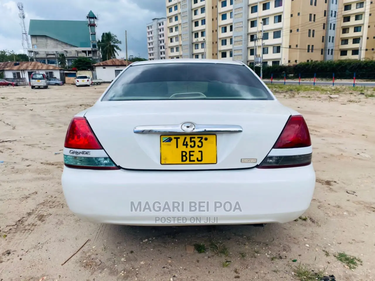 Toyota Mark II Blit 2003 White