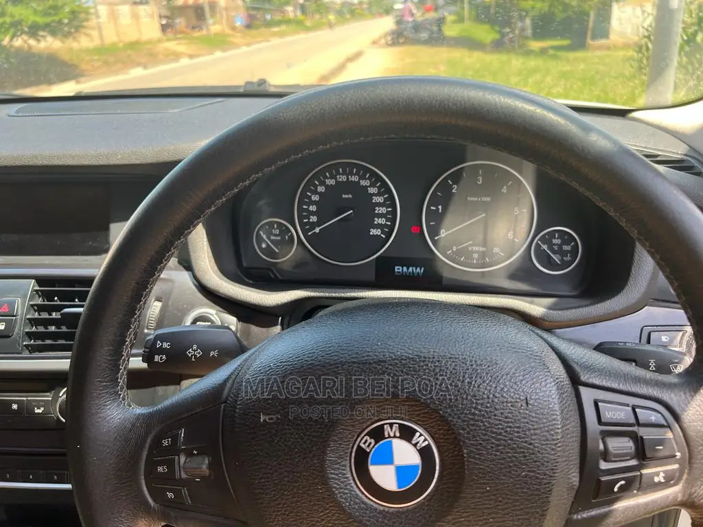 BMW 3 Series 2014 White
