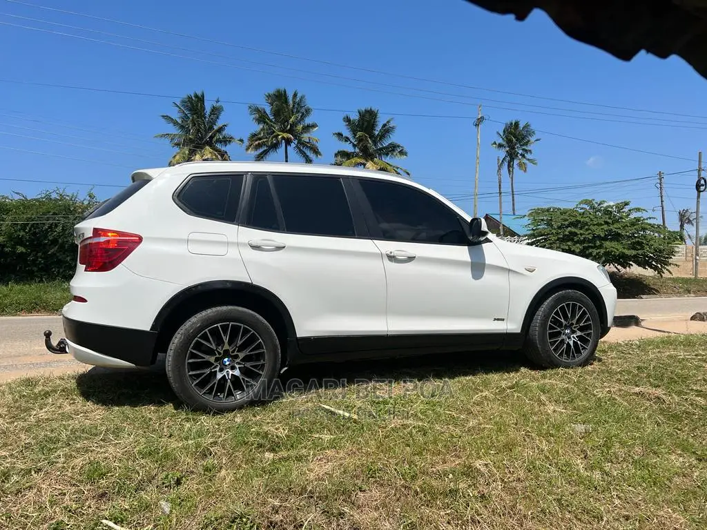 BMW 3 Series 2014 White
