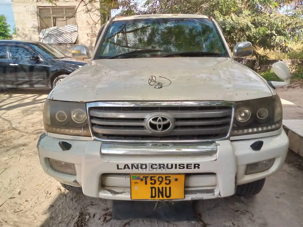 Toyota Land Cruiser 100 4.2 TD 2005 White
