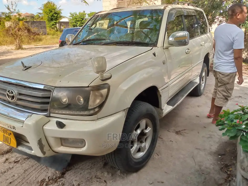 Toyota Land Cruiser 100 4.2 TD 2005 White