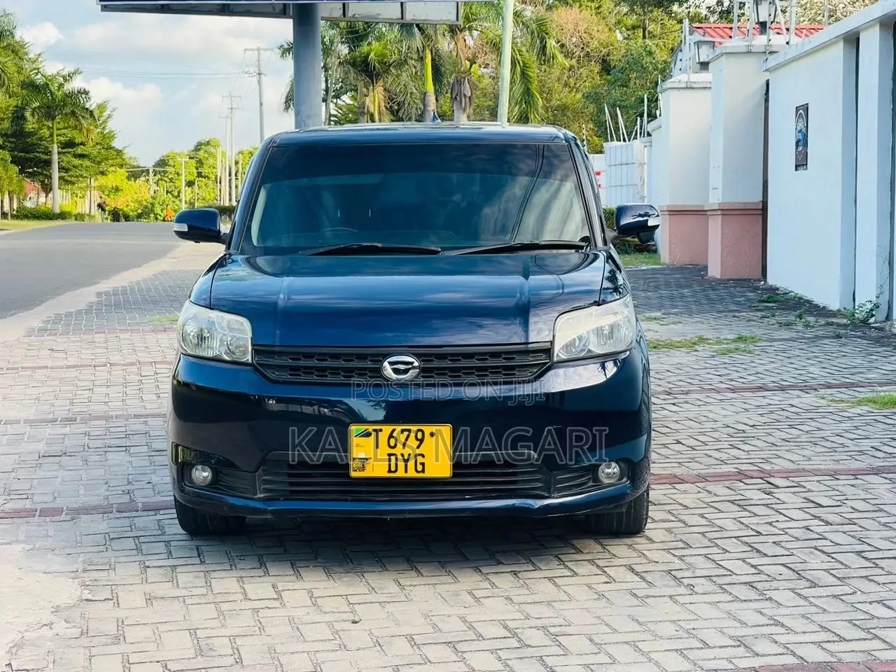 Toyota Corolla Rumion 2010 Blue