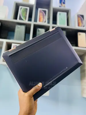 New Laptop HP Spectra 13 16GB Intel Core I7 SSD 512GB
