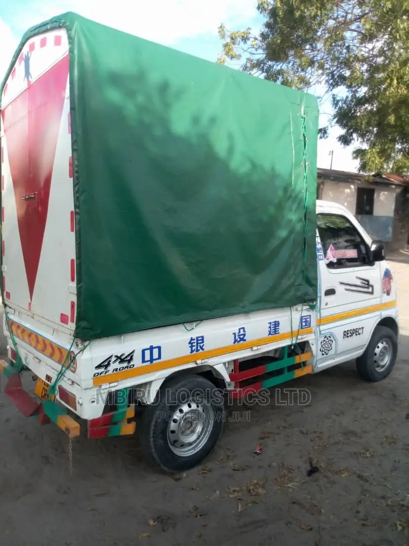 Suzuki 2003 White