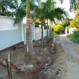 6bdrm House in Goba for sale