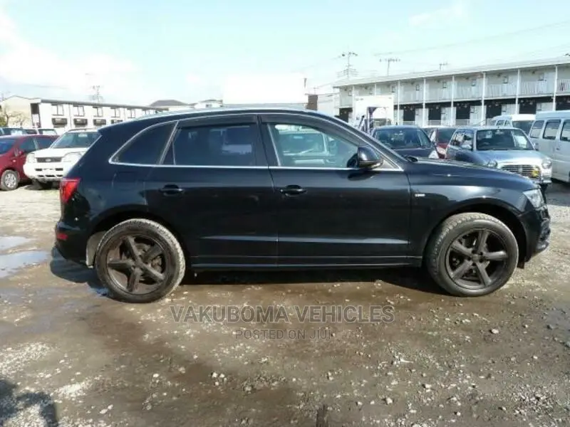 Audi Q5 2009 Black