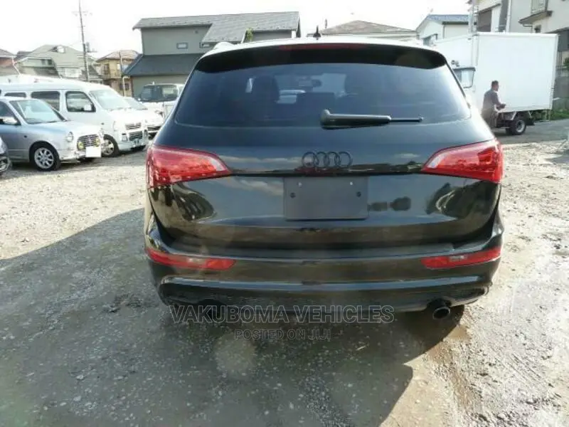 Audi Q5 2009 Black
