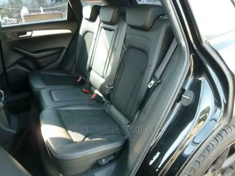 Audi Q5 2009 Black
