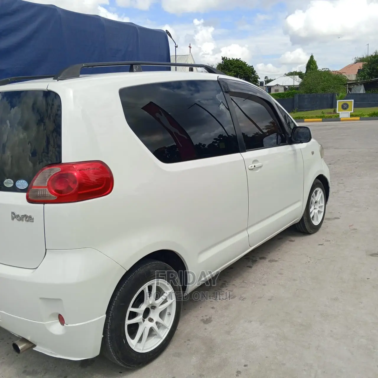 Toyota Porte 1.5 FWD 2005 White