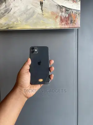 Apple iPhone 11 64 GB Black