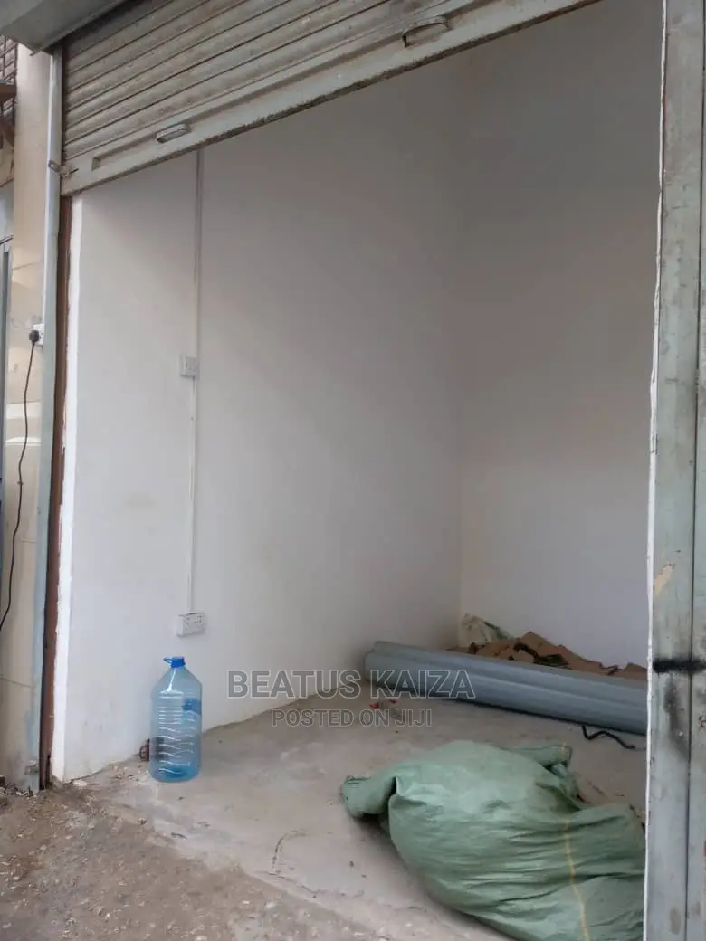 Frem for Rent at Congo Street, Kariakoo Big Bon Side Area