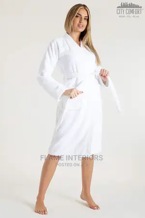 Bathrobes/Wearing Towel
