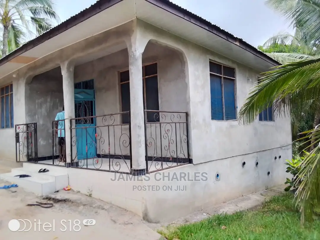 3bdrm House in Chamazi, Ilala for sale