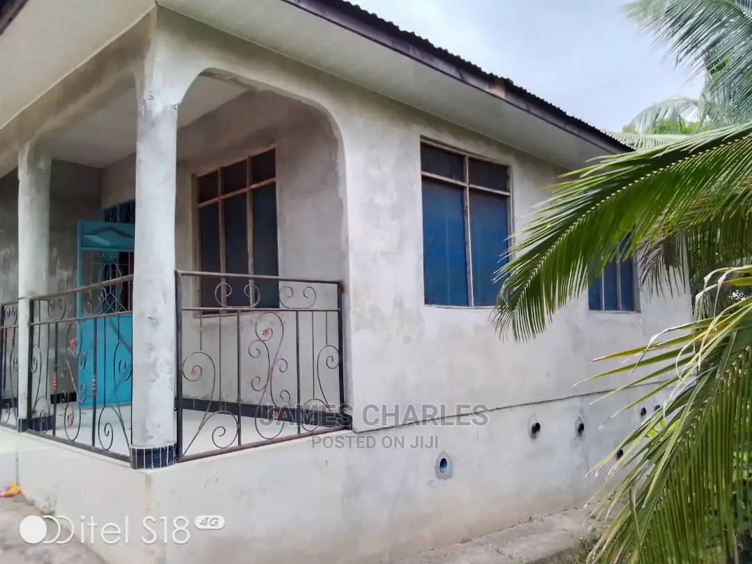 3bdrm House in Chamazi, Ilala for sale