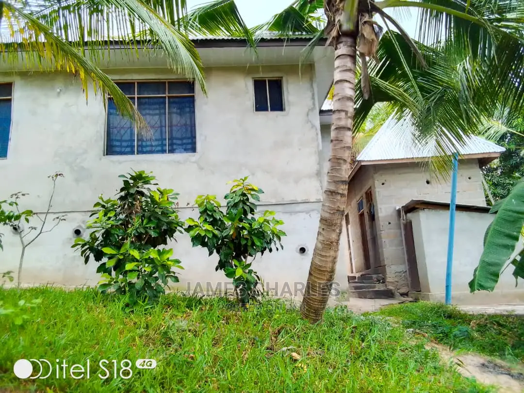 3bdrm House in Chamazi, Ilala for sale