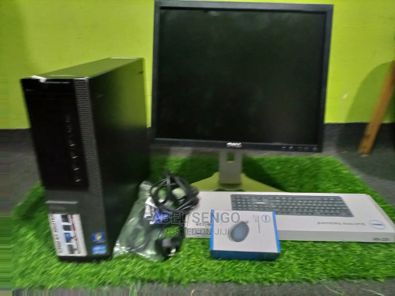 Desktop Computer Dell OptiPlex 790 4GB Intel Core I5 HDD 500GB