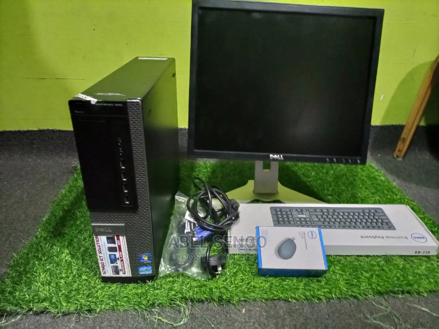 Desktop Computer Dell OptiPlex 790 4GB Intel Core I5 HDD 500GB