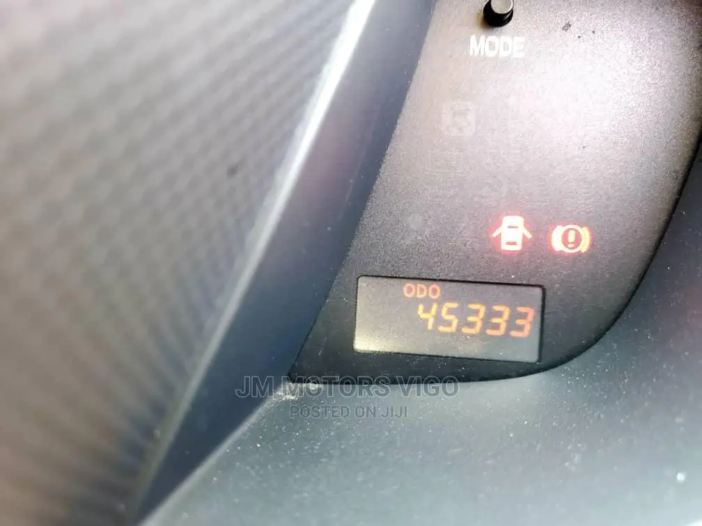 Toyota IST 2009 Pearl