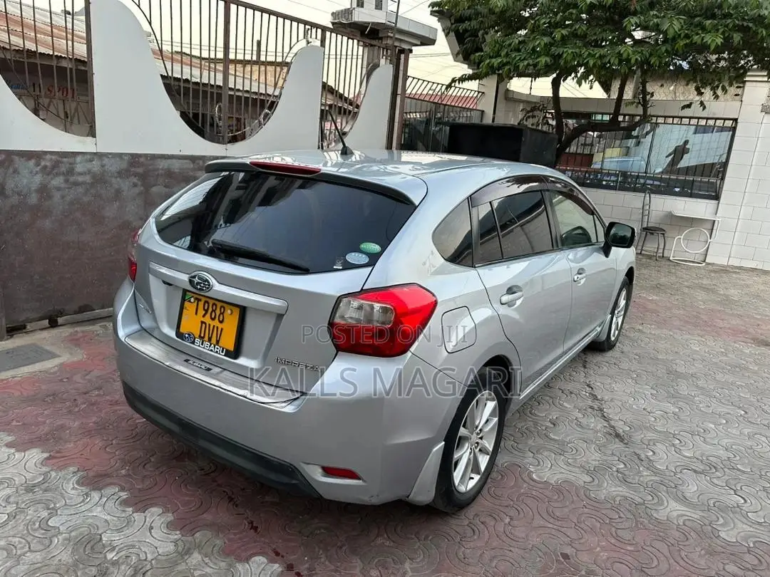 Subaru Impreza 2013 Silver