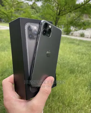 New Apple iPhone 11 Pro Max 256 GB Black
