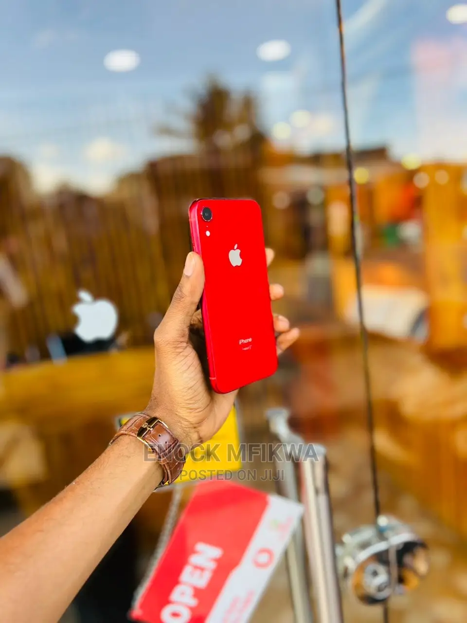Apple iPhone XR 64 GB Red