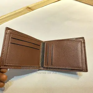 Wallets Za Kiume Za Ngozi
