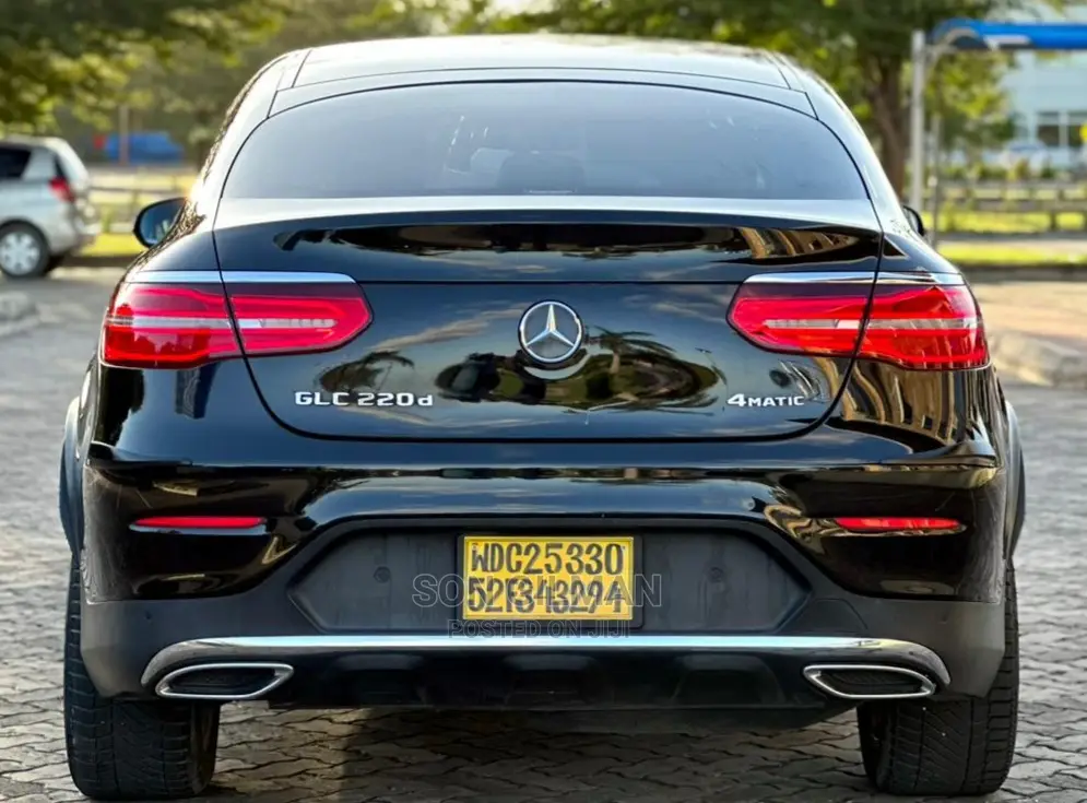 Mercedes-Benz GLC-Class 2019 Black