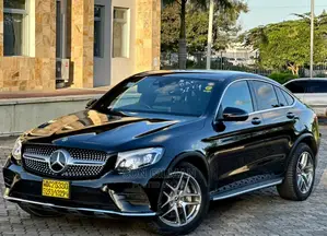 Mercedes-Benz GLC-Class 2019 Black