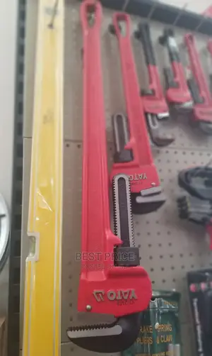 Pipe Wrench Heavy Duty 36"