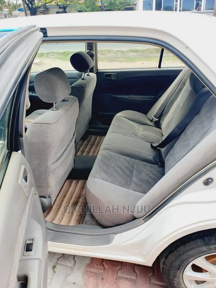 Toyota Corona Premio 2001 White