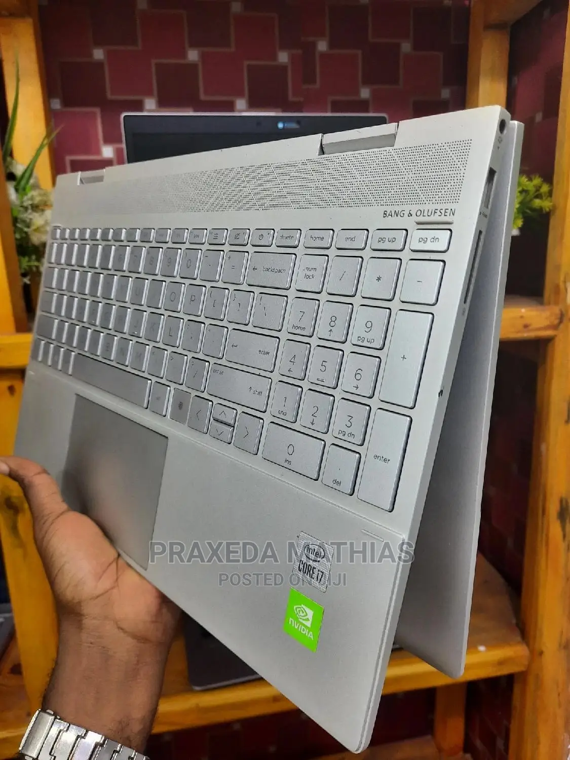 Laptop HP Envy X360 15t 16GB Intel Core I7 SSD 512GB