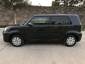 Toyota Corolla Rumion 2010 Black