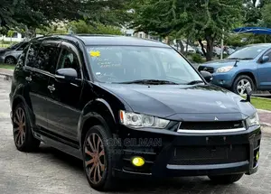 Mitsubishi Outlander 2010 Black