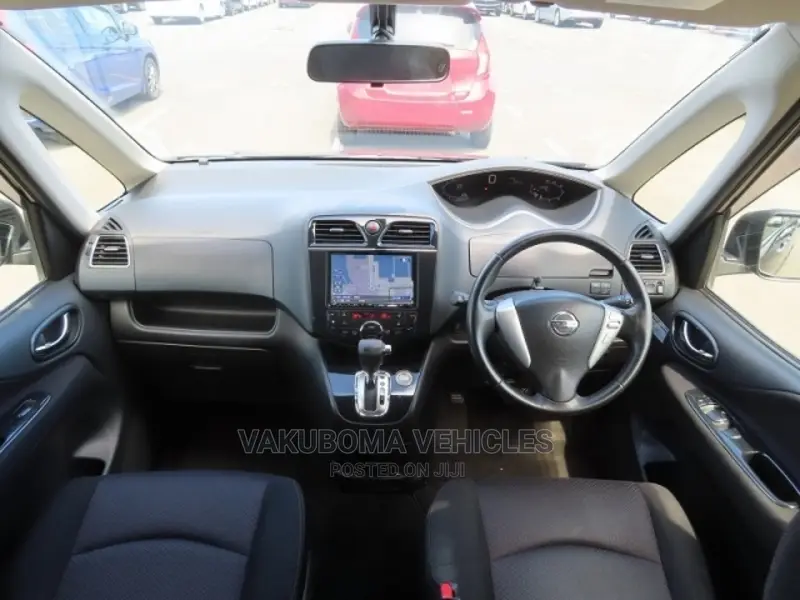 Nissan Serena 2013 Black