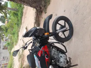 Bajaj Boxer X125 2020 Black