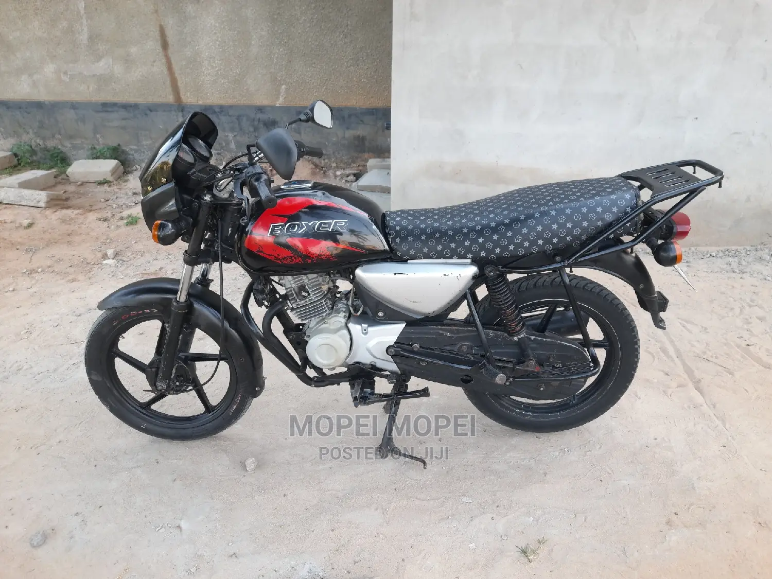 Bajaj Boxer X125 2020 Black