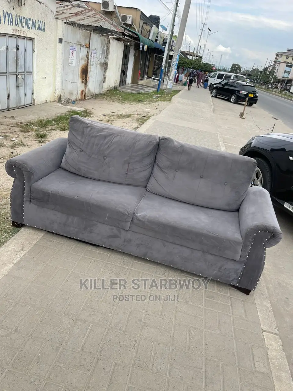 Sofa La Watu Wawili