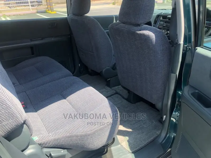 Mitsubishi Dion 2.0 2000 Green