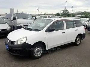 Nissan Advan 2016 White