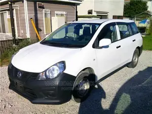 Nissan Advan 2017 White