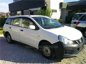 Nissan Advan 2017 White