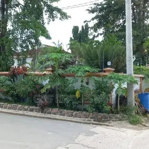 4bdrm House in Msasani, Kinondoni for sale