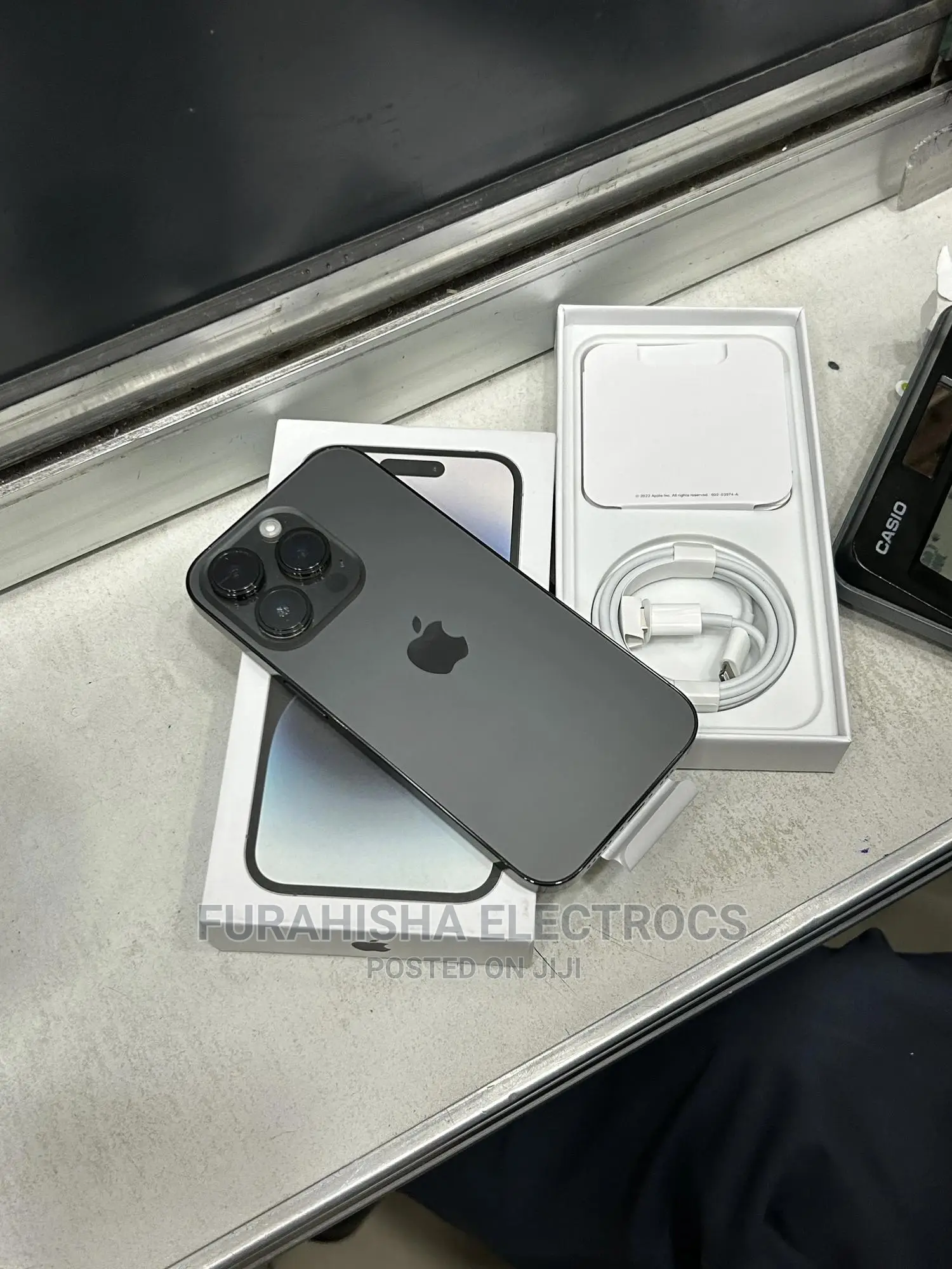 New Apple iPhone 14 Pro 128 GB Black