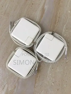 Apple Laptops Power Adapter Magsafe1. Quality Products