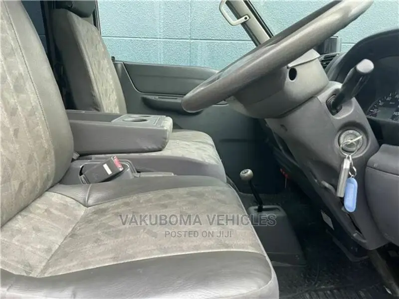 Mazda Bongo 2001 Brown