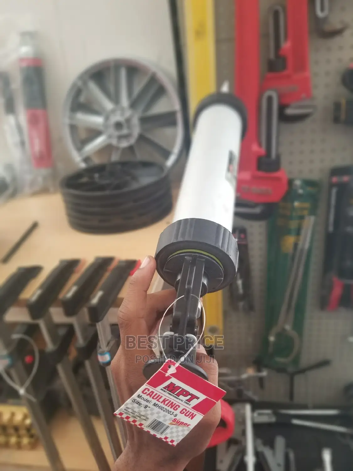 Caulking Glue Gun 9"