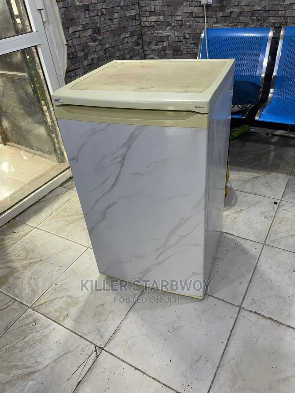 Fridge Mlango Mmoja Zur Sana