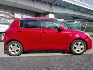 Suzuki Swift 2006 Red