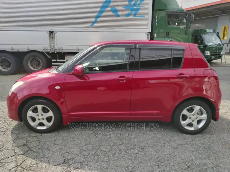 Suzuki Swift 2006 Red